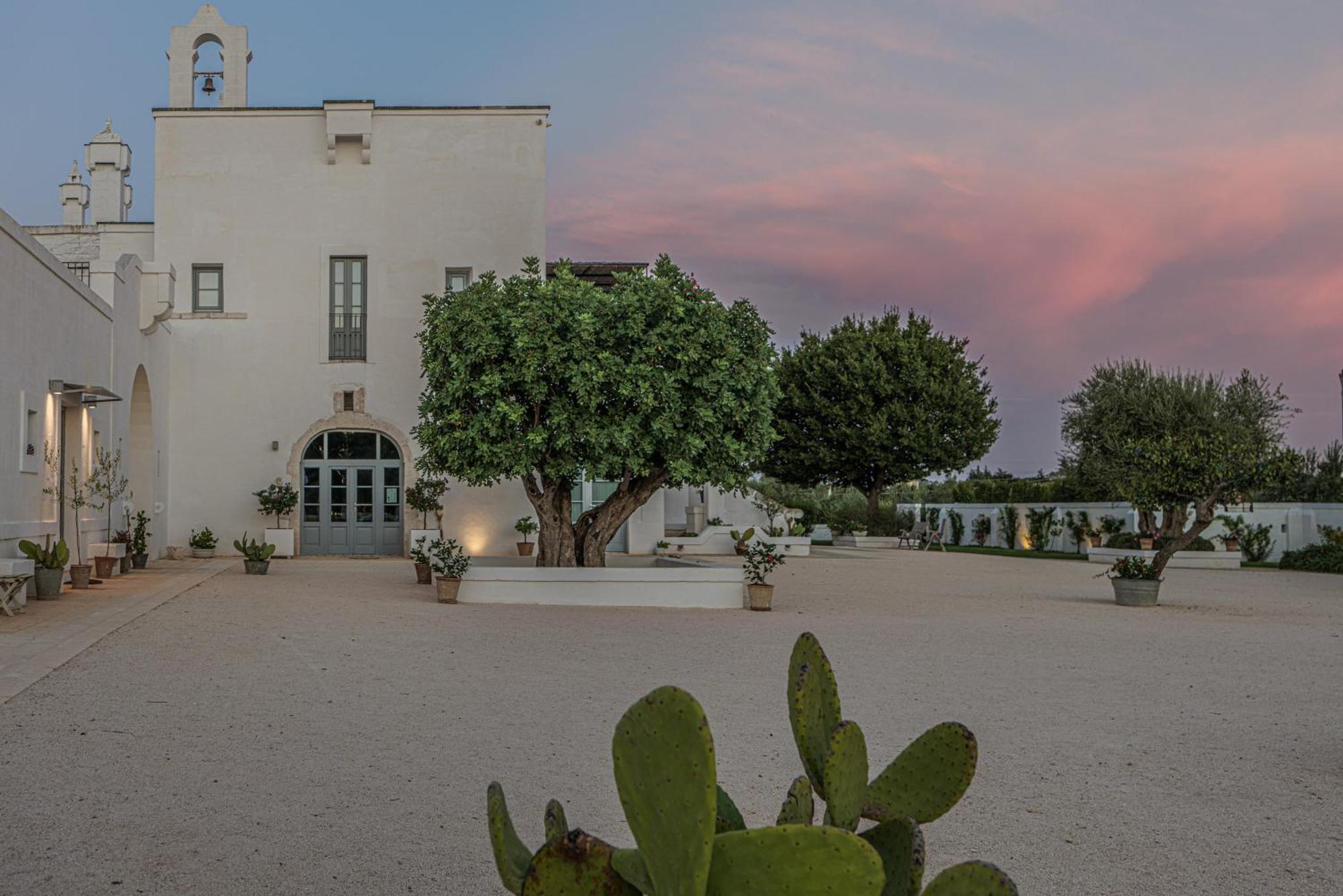 Masseria Le Torri Полиньяно-а-Маре Экстерьер фото